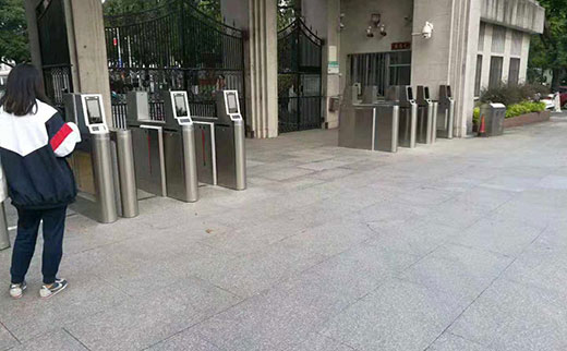 人臉識(shí)別系統(tǒng)在智慧校園中的應(yīng)用介紹