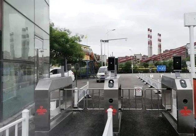 工業(yè)園區(qū)訪客系統(tǒng)提高人員進(jìn)出效率